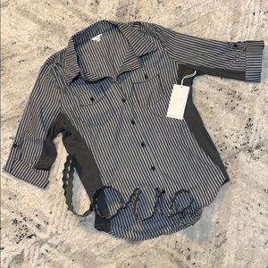 Black/grey- button down top